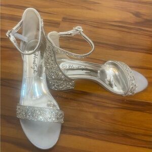 Herstyle Glittering Silver Heels